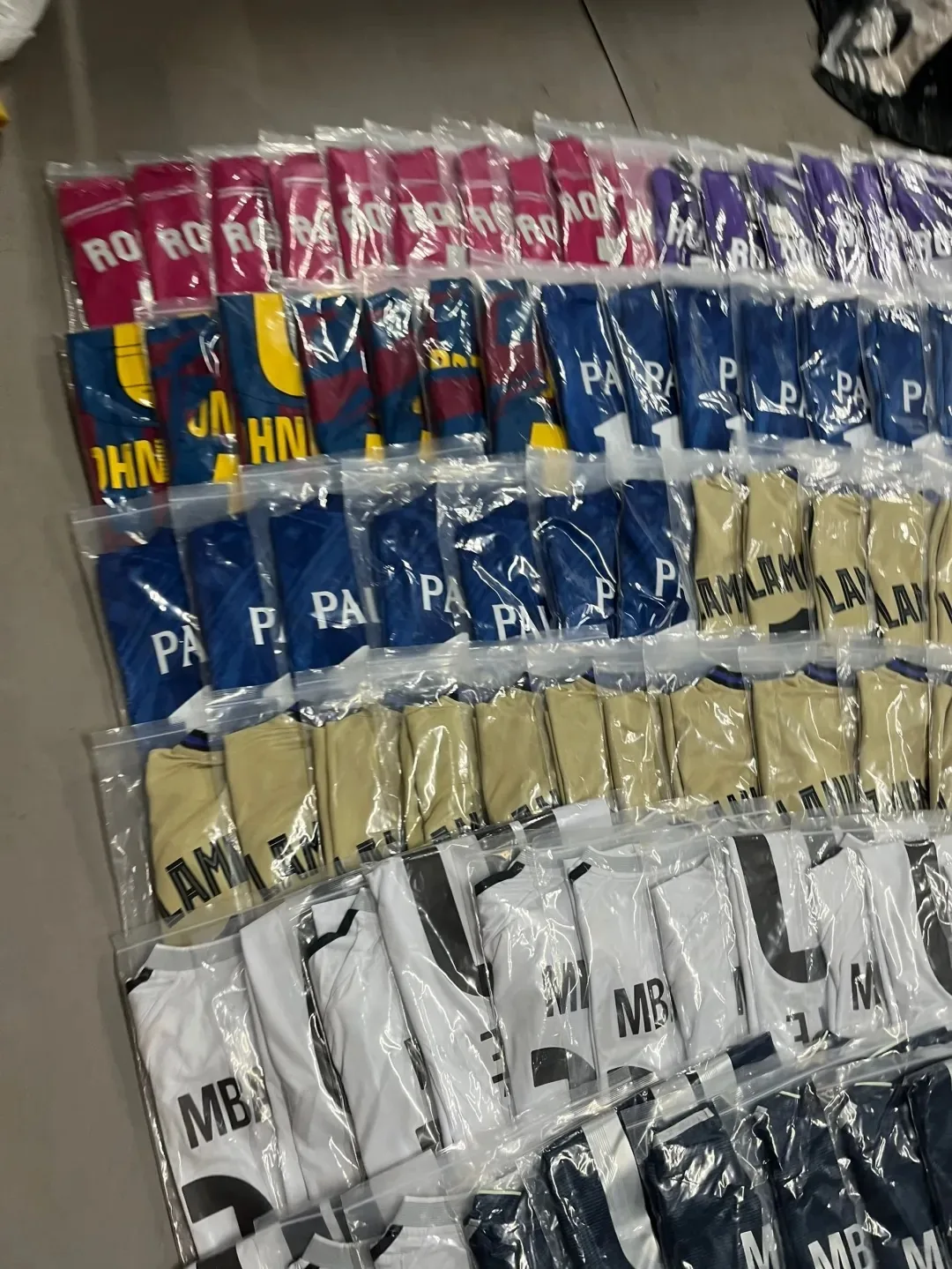 blank football jerseys bulk carton packing for delivery